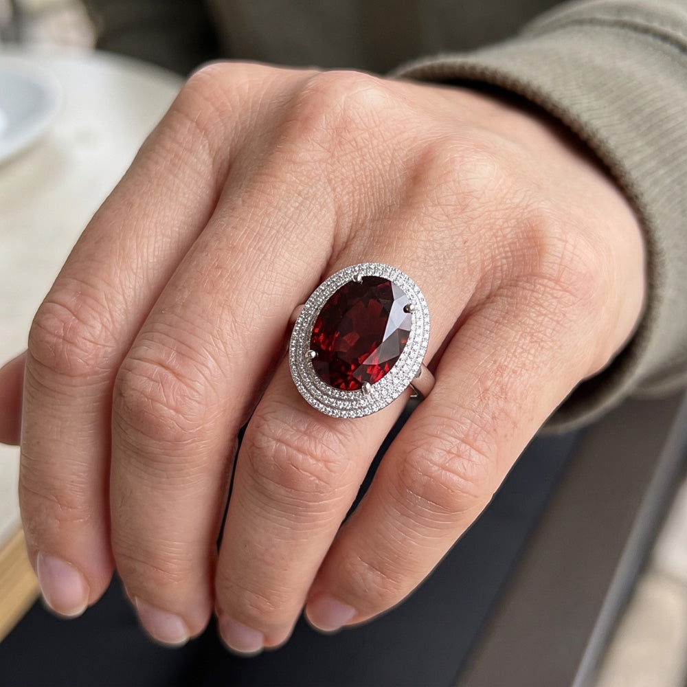 12,50 Kt Ovaler Mandarin Granat mit Diamanten Ring 14K Weißgold