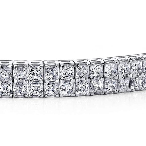 13 Karat Wunderschönes Teppicharmband Mit Natürliche Diamanten Im Prinzessinnenschliff