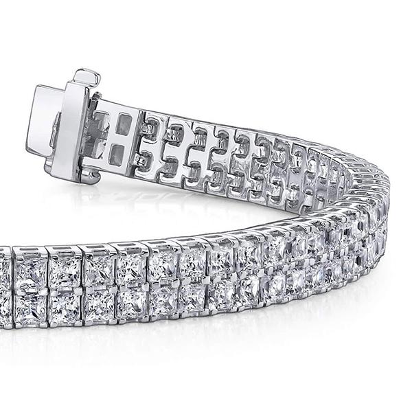 13 Karat Wunderschönes Teppicharmband Mit Natürliche Diamanten Im Prinzessinnenschliff