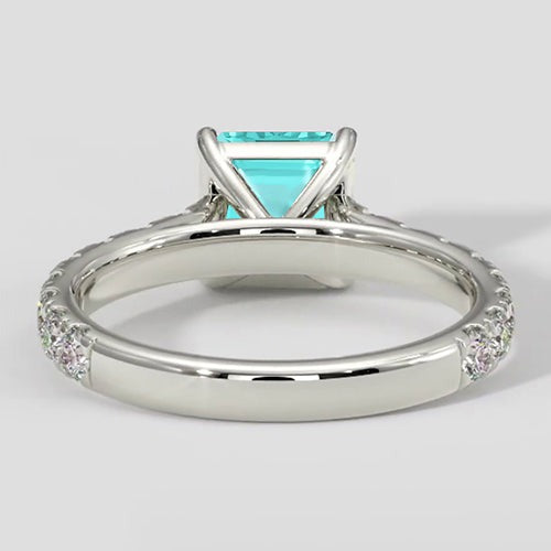 1,75 Karat Asscher Paraiba Pavé-Ring