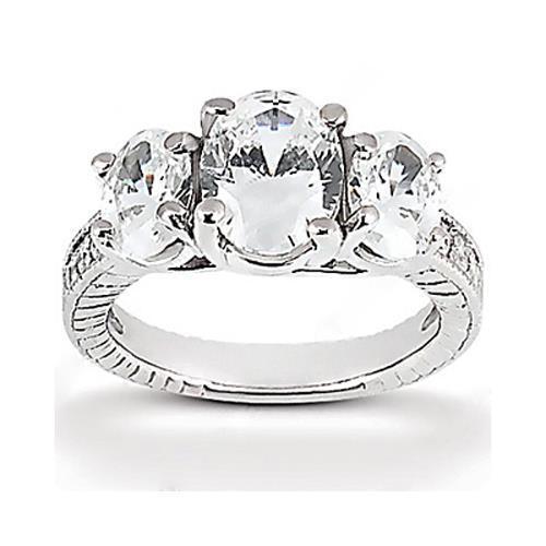 2,31 Karat Drei-Stein-Hochzeits Natürliche Diamant-Ring Im Vintage-Stil Neu