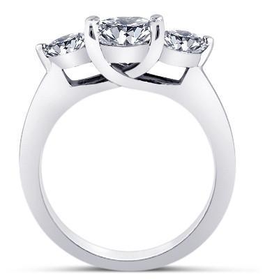 2,91 Karat Drei-Steine-Natürliche Diamant-Verlobungsring Gold Neu