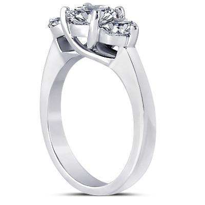 2,91 Karat Drei-Steine-Natürliche Diamant-Verlobungsring Gold Neu