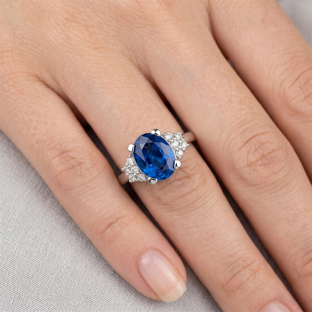 4 Kt. Sri Lanka Blauer Saphir-Diamant-Ring Weißgold 14K