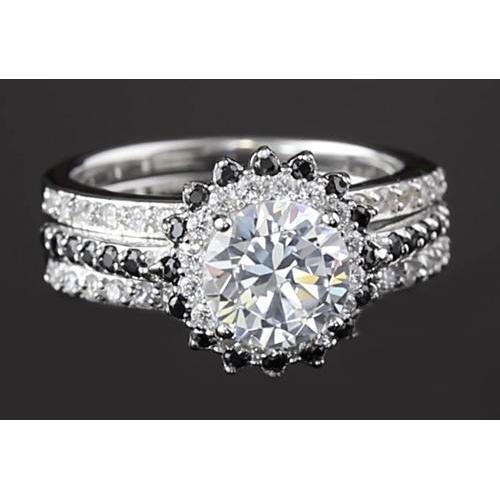 4.50 Karat Jubiläumsring Runder Echt Diamant Halo