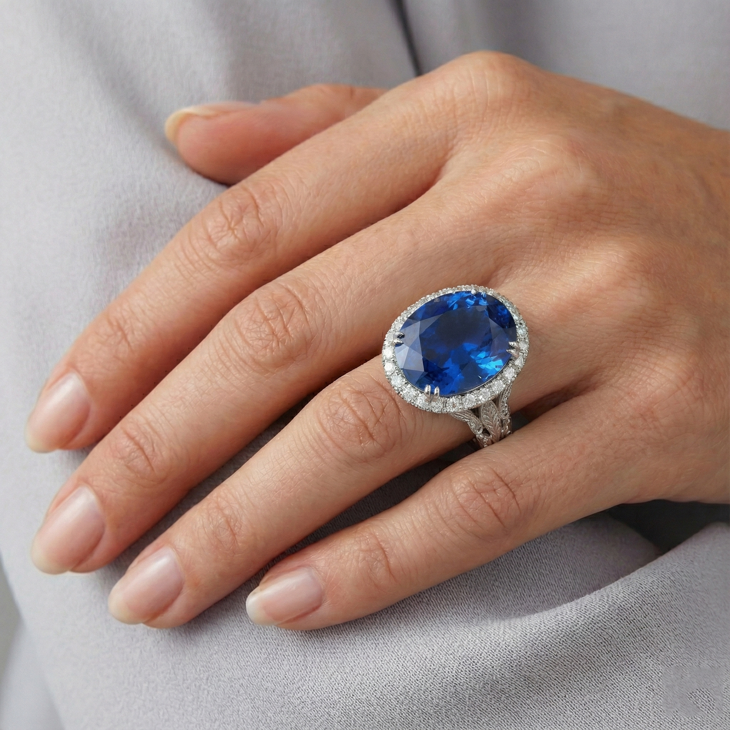 8 Karat Saphir-Verlobungsring