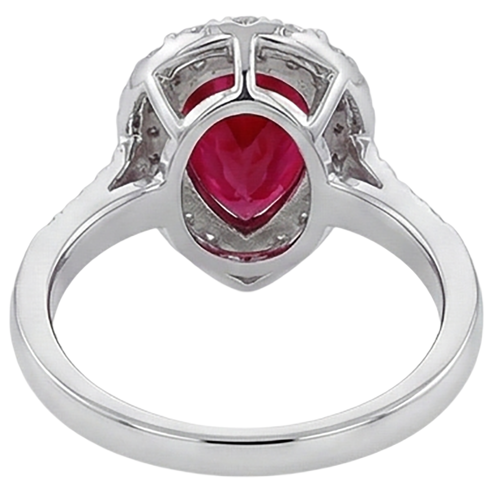 echter round rubin 9.50Karat ring auf Weiß