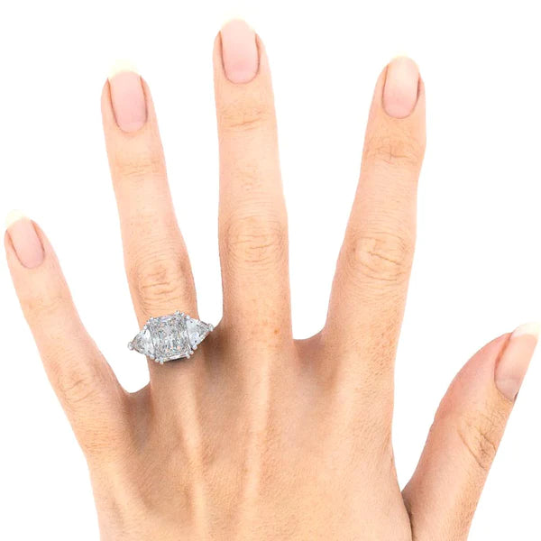 9 Karat Strahlender Trilliant-Echt Diamantring