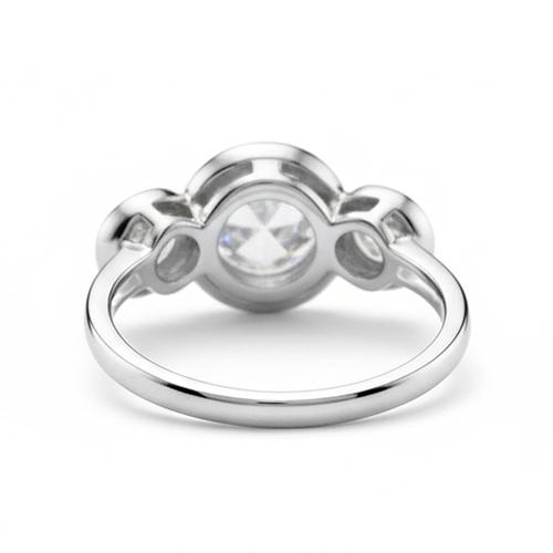 Diamantring mit drei Steinen runder Lünette, alteuropäischer 1,75 Karat