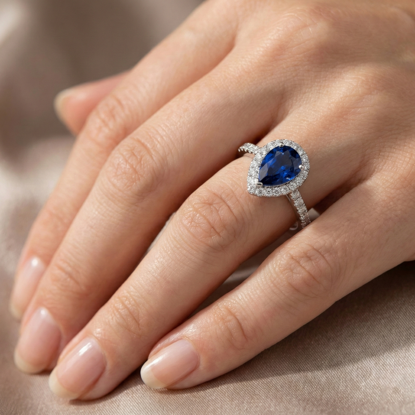 Halo Diamant Sri Lanka Blauer Saphir Ring 2,75 Karat