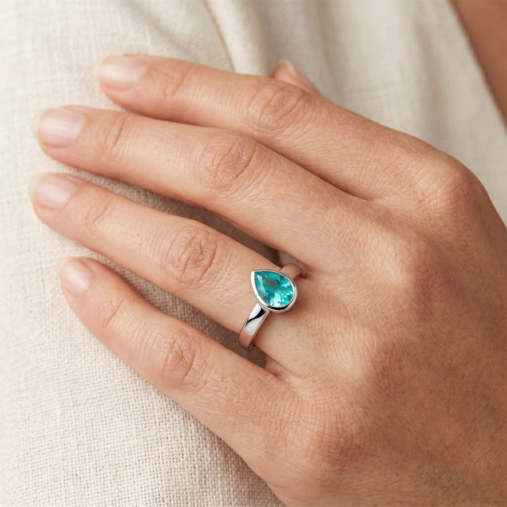 Handgefertigter Neon Paraiba Farbstein-Ring 1,25 Karat