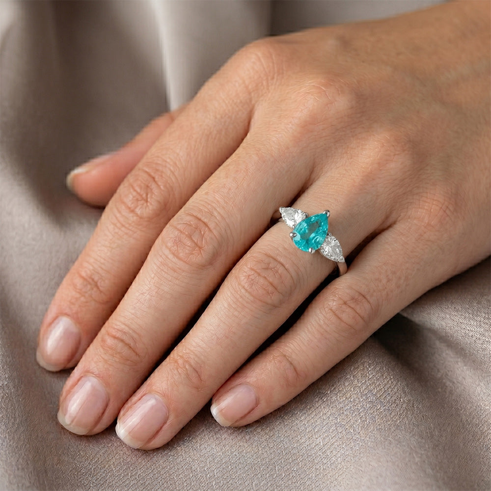 Kunstvoller VVS Paraiba-Turmalin Drei-Stein-Ring – 2 Karat 14K