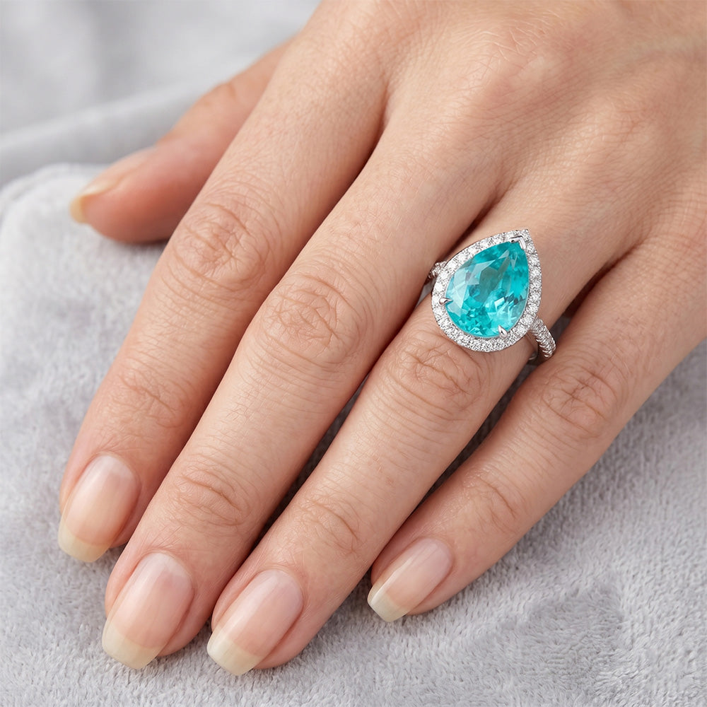 Neon Paraiba Halo-Verlobungsring – Pavé 5,50 Karat 14 Karat
