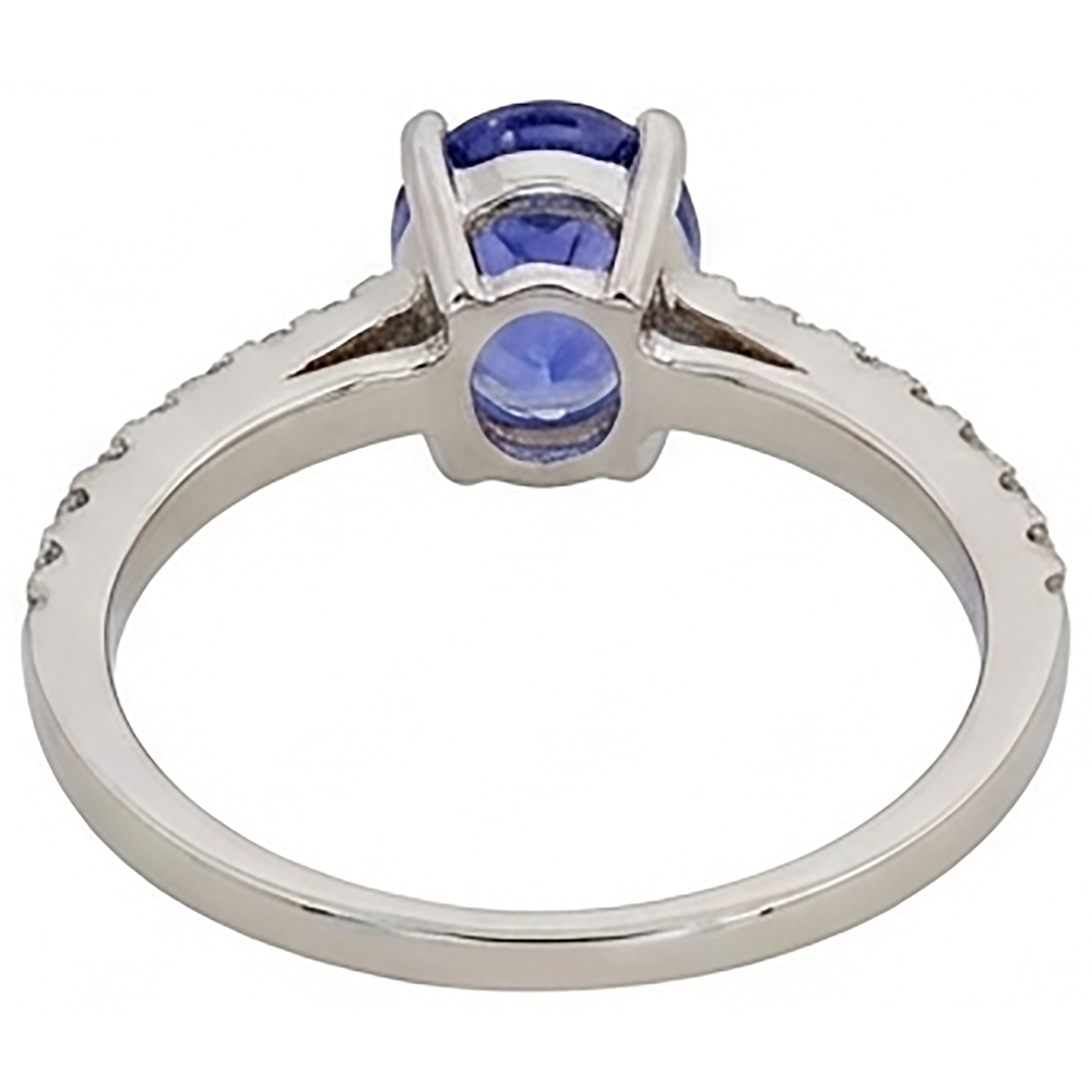 echter oval tansanit 5.50Karat ring auf Weiß