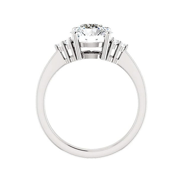 Edler Diamant Antik-Kissen-Schliff Solitär-Ring mit Akzenten in 14K Weißgold – Seitenansicht