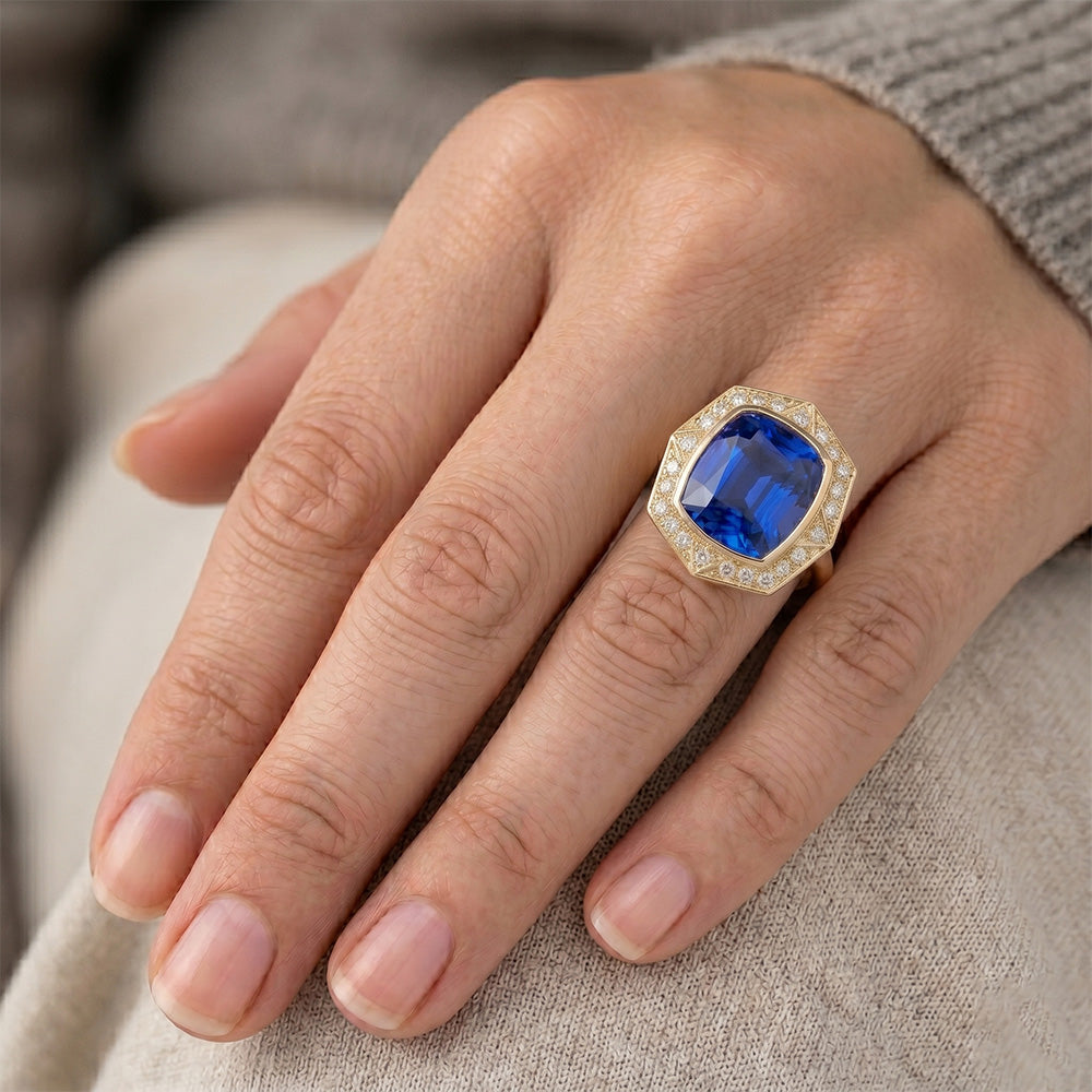 Royalblauer Saphir Edelstein-Ring – VVS 5,75 Karat 14K Gelbgold
