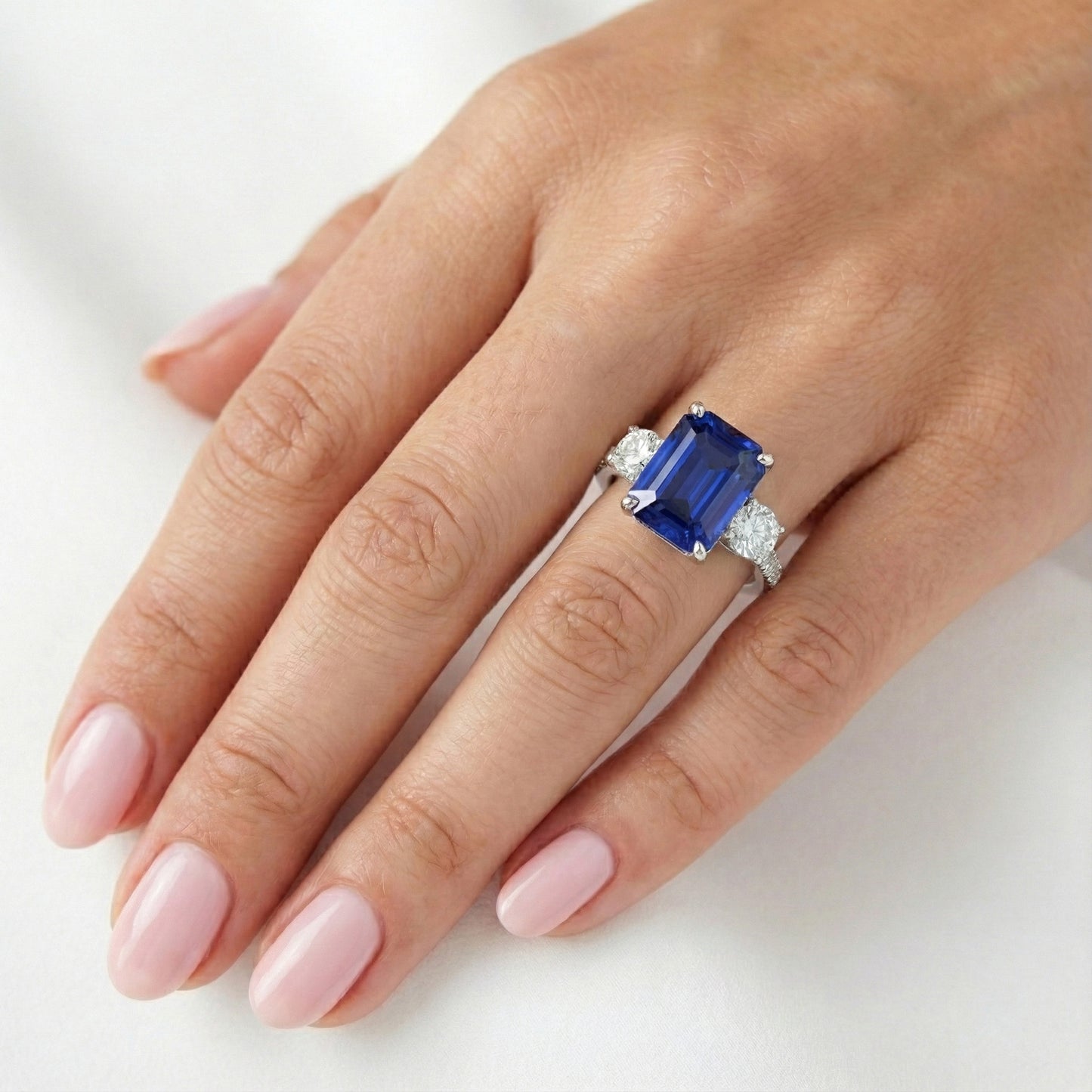 echter round diamant 14Karat ring Dreiviertelansicht
