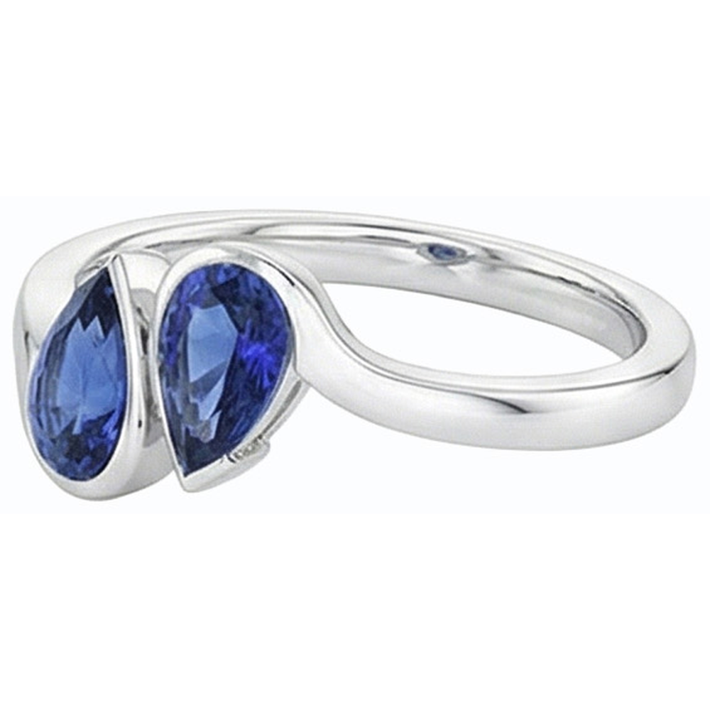 echter round diamant 2Karat ring auf Weiß