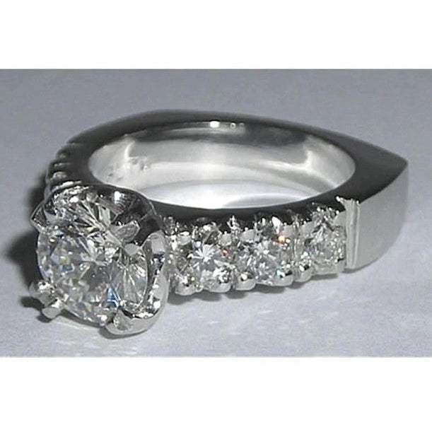 Verlobungsring Im Antiken Stil Mit Euroschaft-Natürliche Diamant Im Rundschliff, Gold