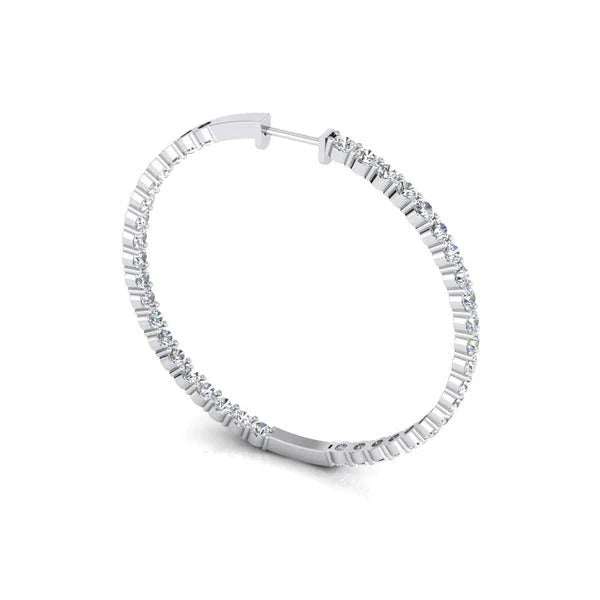 Natürliche Diamant-Creolen 8 Karat 3 mm breit 3.8 cm Durchmesser. Jedes