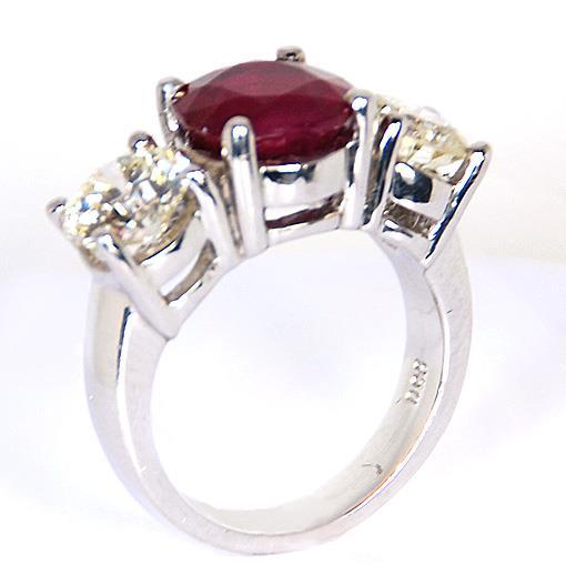 4 Karat Rubin und runder Diamant 3 Stein Ring Weißgold Damenschmuck - harrychadent.ch