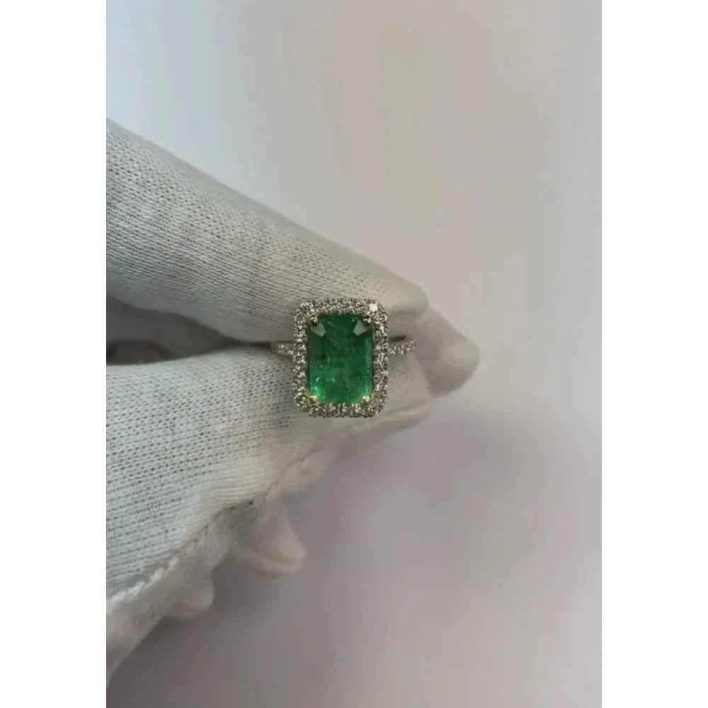 Kolumbianischer Grön Smaragd-Verlobungsring mit Halo-Diamant 3,55 Karat