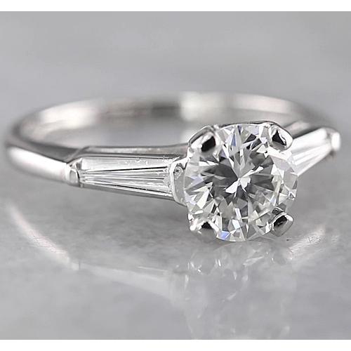 1,60 Karat Rund & Baguette Drei-Steine-Ring Weißgold 14K - harrychadent.ch