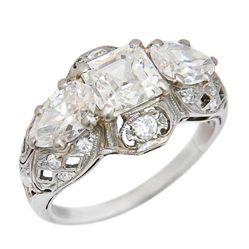 3-Stein-Diamantring Für Die Rechte Hand