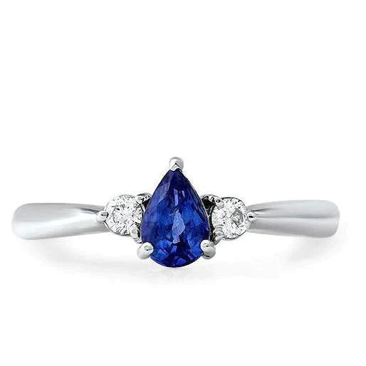 Blauer Saphir-Ring