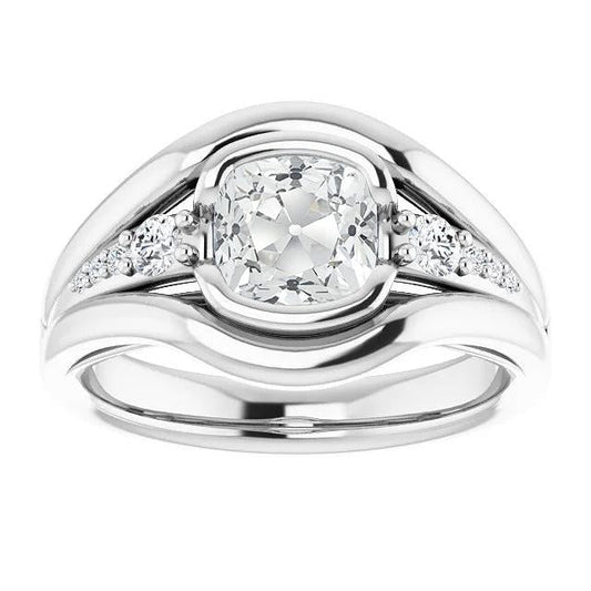 Kissen Altschliff Diamantring Halbe Lünette Split Schaft 4,25 Karat - harrychadent.ch