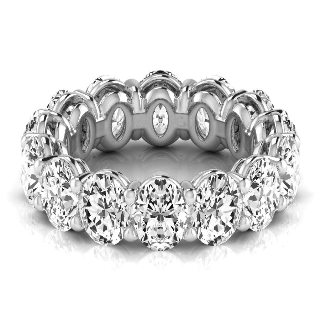 Luxuriöser Diamant Eternity Band 0,75 Karat – Frontansicht