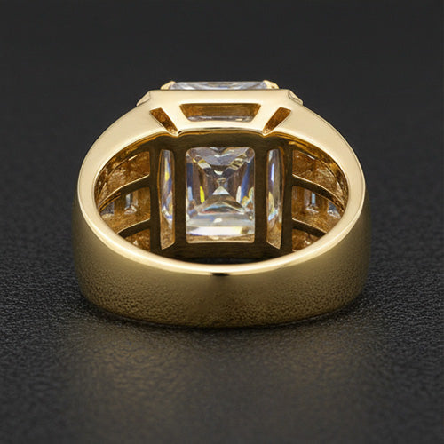 Radiant Brillant Ring in 10K White Gold – Seitenansicht