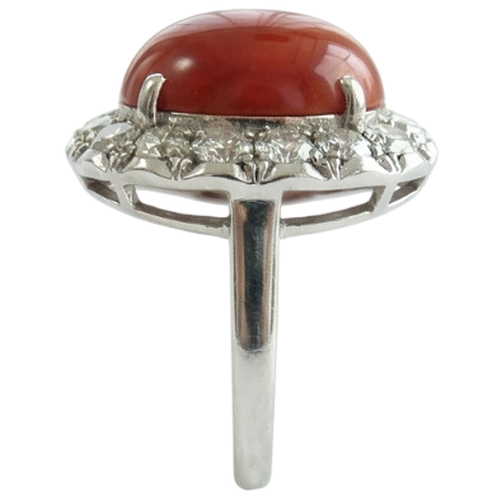 11.25 Kt. Rundschliff Roter Koralle Und Diamanten Ehering 14K Gold
