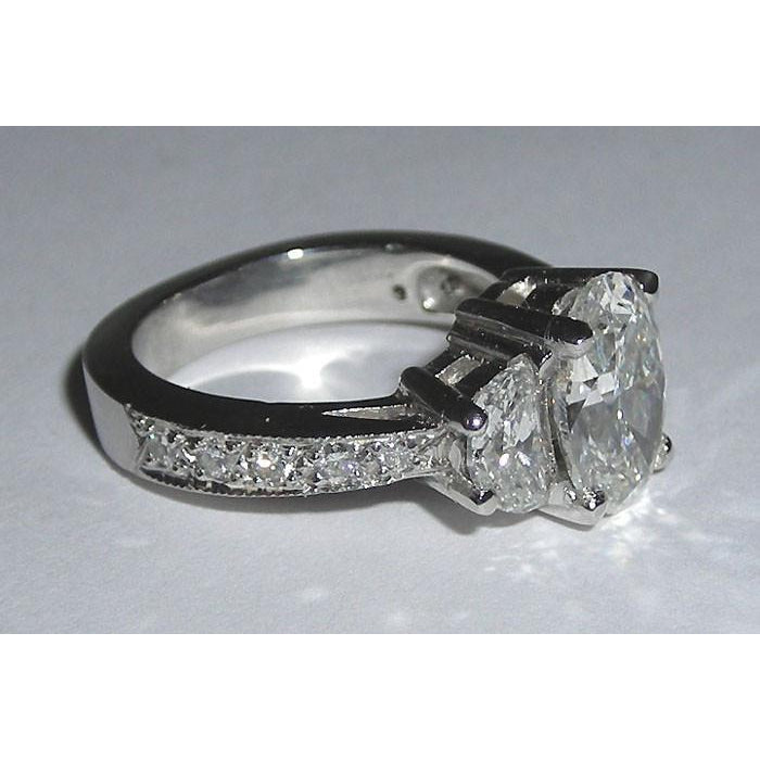 Edler Diamant Oval Edelschmuck in 14 Karat Roségold – Frontansicht