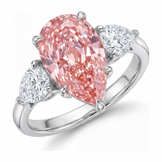 Dreistein-Goldring aus 14 Karat Weissgold mit rosa Diamant im Tropfenschliff, 2,5 Karat, im Labor gezüchtet