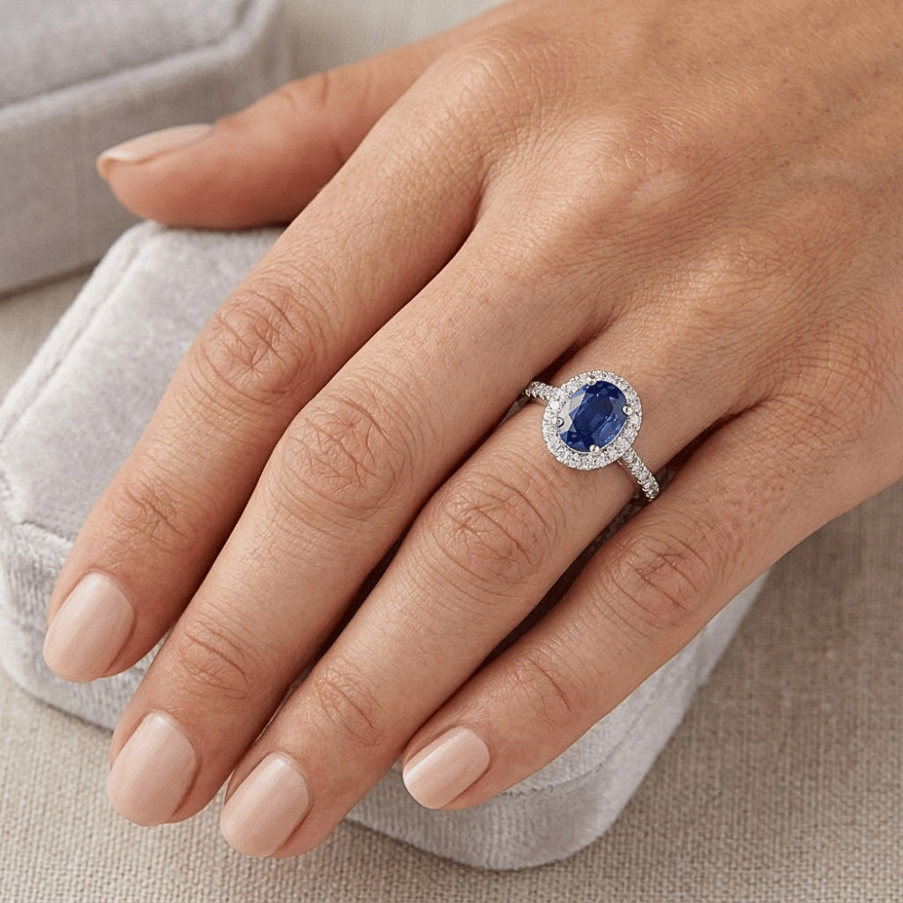 2 Karat Blauer Saphirring
