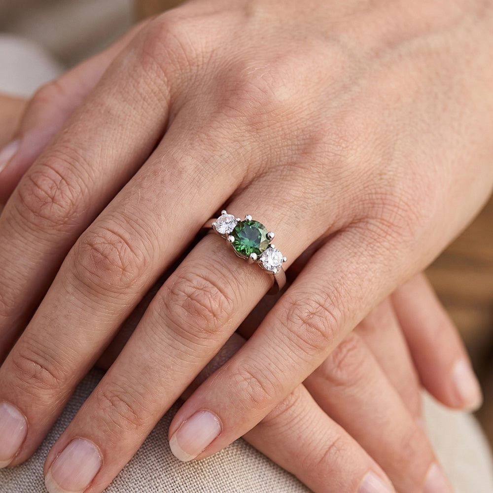 2 Kt Grüner Saphir Diamant Drei Steine Ehering 14K Weißgold
