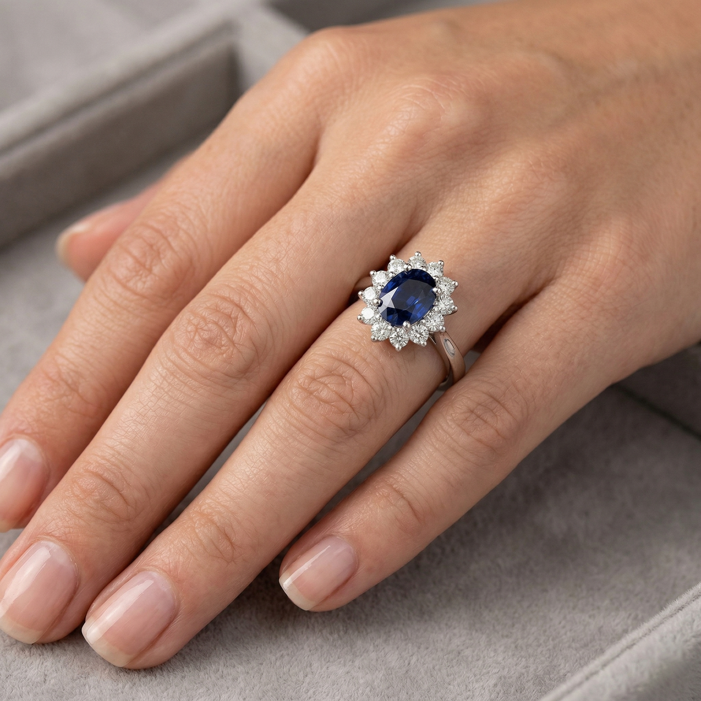 echter oval diamant 2.50Karat ring mit Diamantbesatz