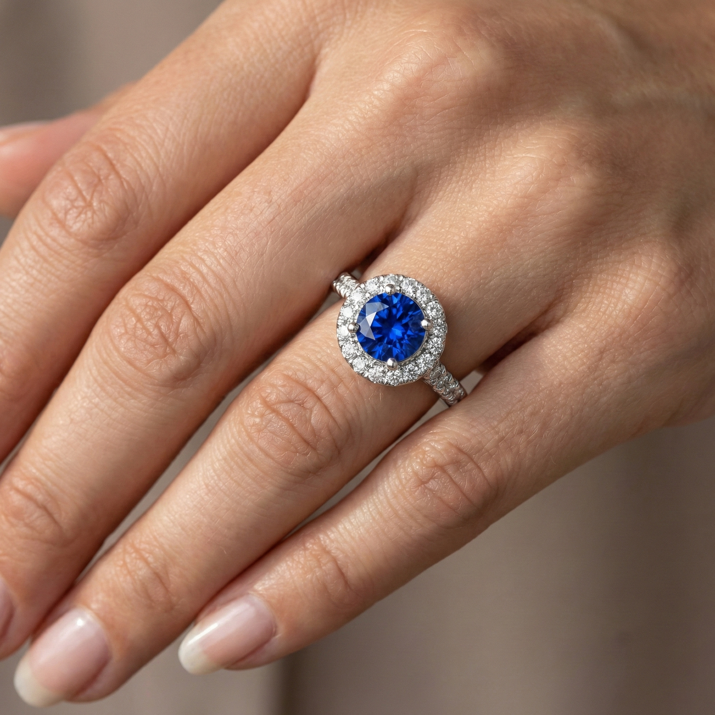 2,90 ct Sri Lanka blauer Saphir mit Diamantring Weißgold 14K