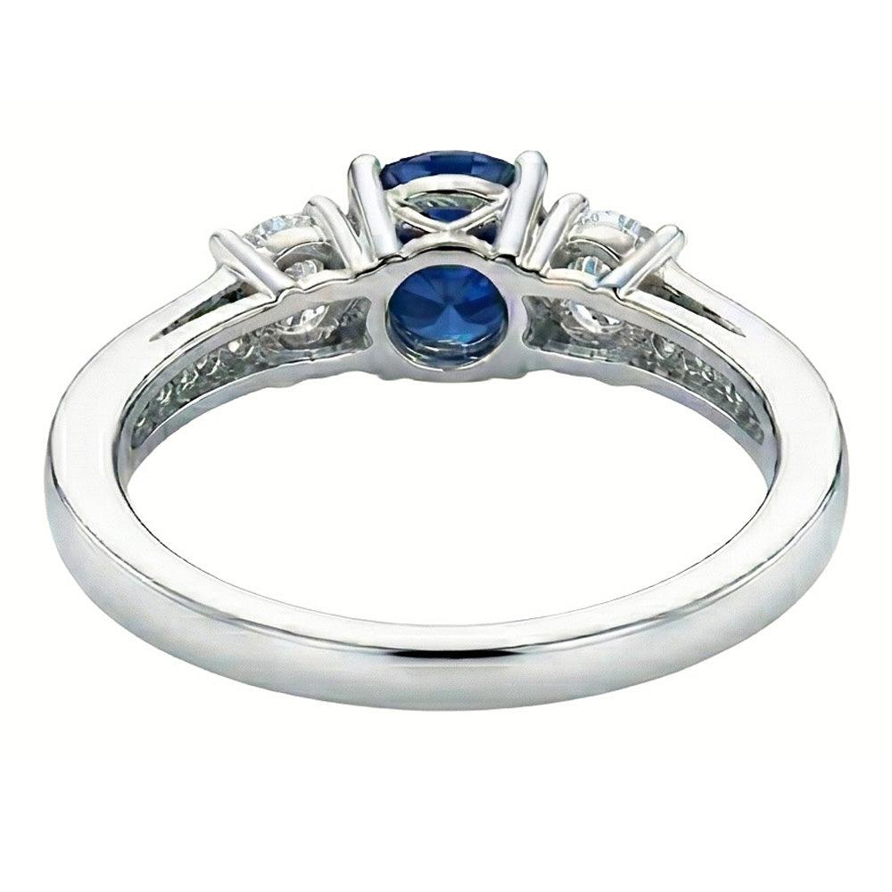 echter round saphir 3.80Karat ring auf Weiß