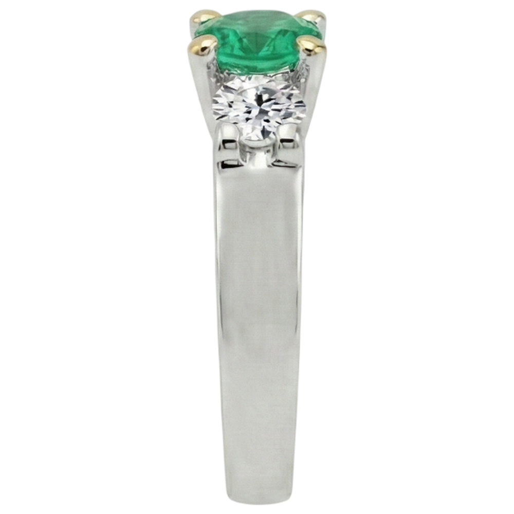 Premium Farbstein-Ring 1,50 Karat – Profilansicht