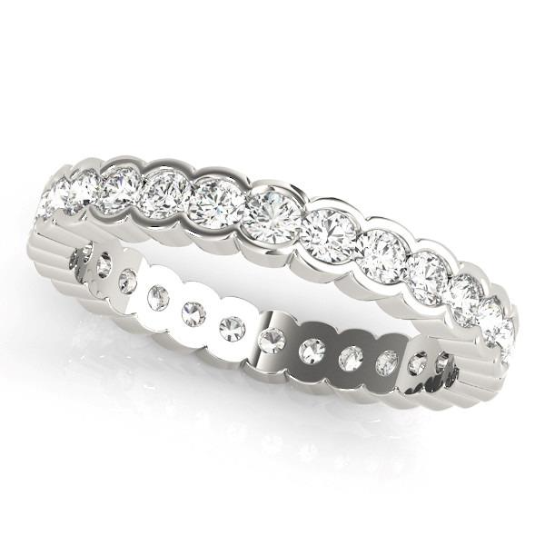 Edler Diamant Brillantschliff Eternity Band in 14K Weißgold – Hauptansicht