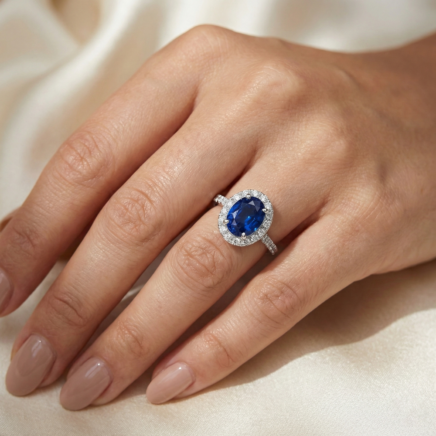 3 Karat Blauer Saphirring