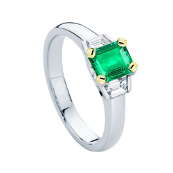 Zweifarbiges 14K Gold Farbstein-Ring mit Kolumbianischer Smaragd