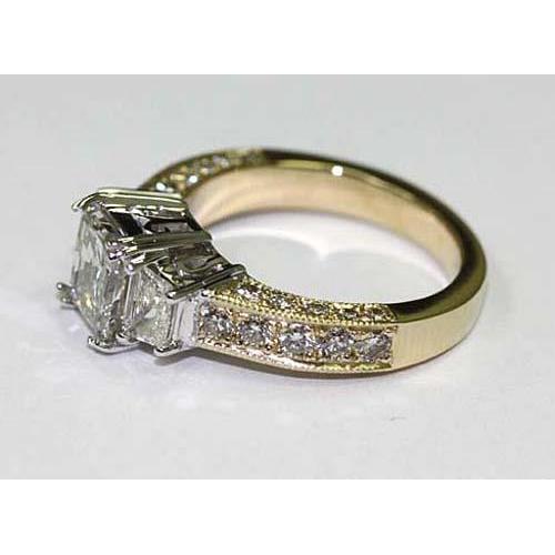 3,65 Karat Vintage-Stil Drei-Stein-Natürliche Diamant-Ring Zweifarbig 14K