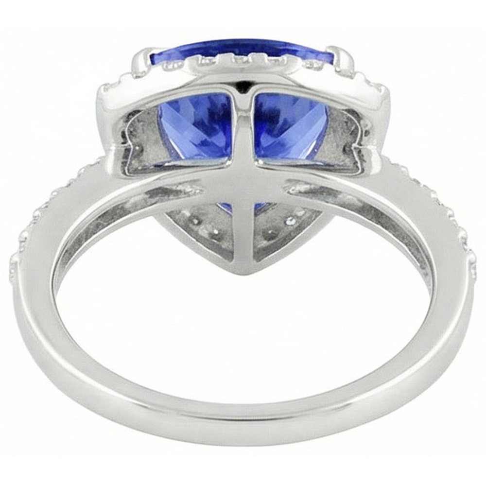 echter trillion diamant 4.45Karat ring auf Weiß