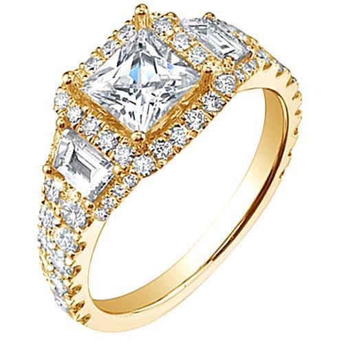 4,46 Ct. Natürliche Diamanten Drei-Steine-Stil Ring Gelbgold 14K