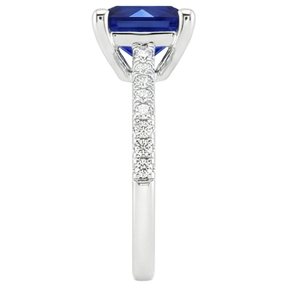 echter princess diamant 5.50Karat ring auf Weiß