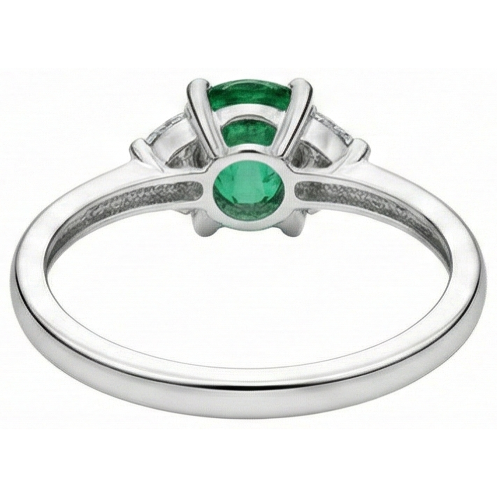 echter oval smaragd 6Karat ring auf Weiß