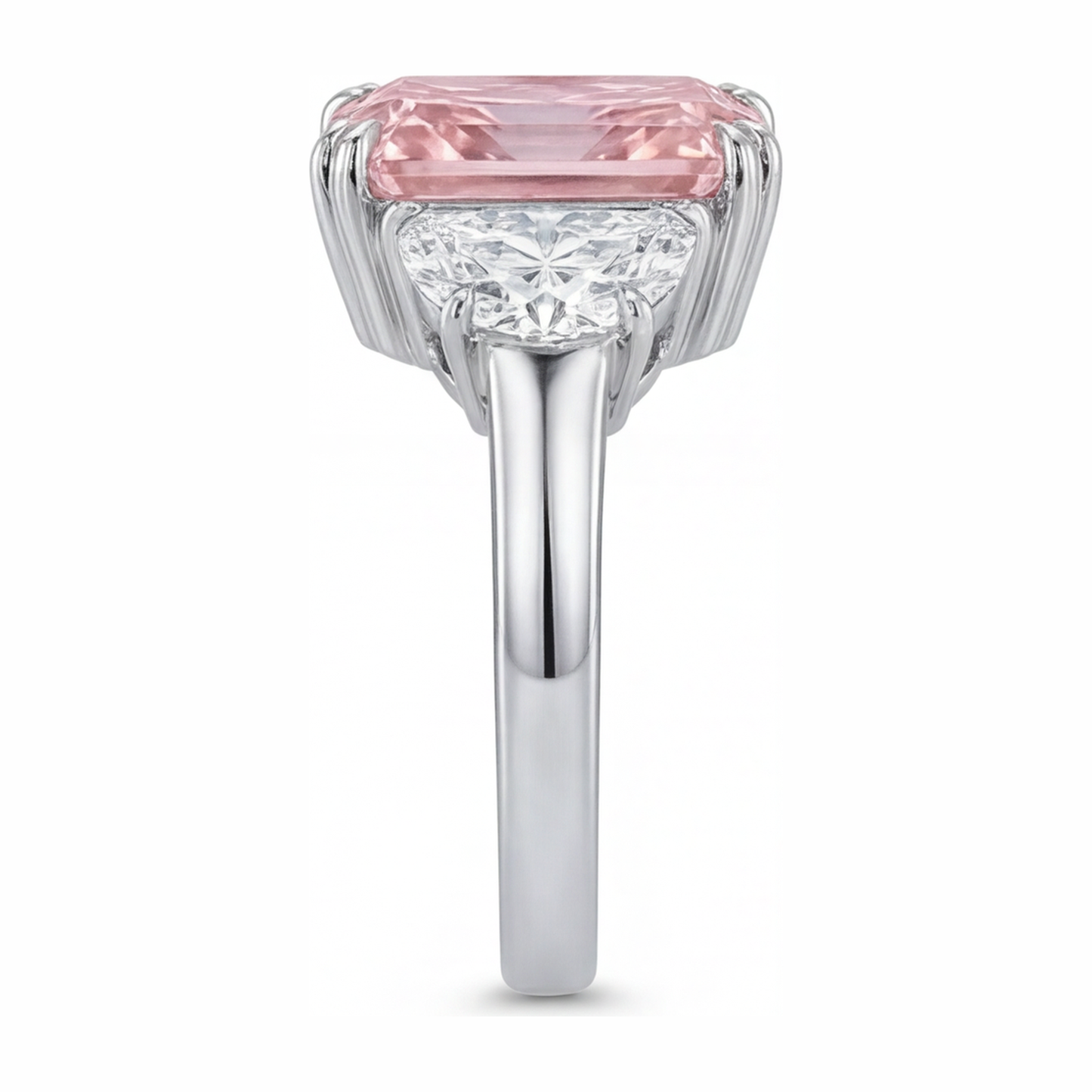 Pinkfarbener Diamantring 6 Karat im Labor gezüchtet Radiant-Schliff Drei-Stein Schlicht 14 Karat Weißgold